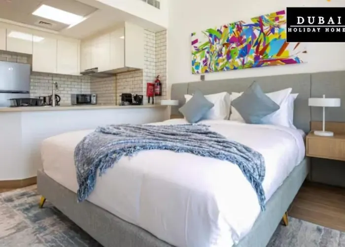 151 Residence Jumeirah Gardens