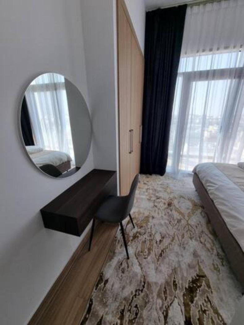 151 Jumeirah Gardens * Dubai