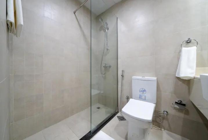 151 Jumeirah Gardens Apartment *