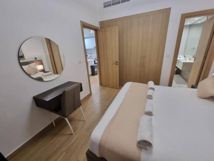 Apartment 151 Jumeirah Gardens *