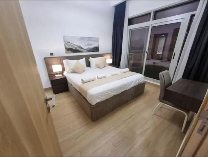 151 Jumeirah Gardens Apartment