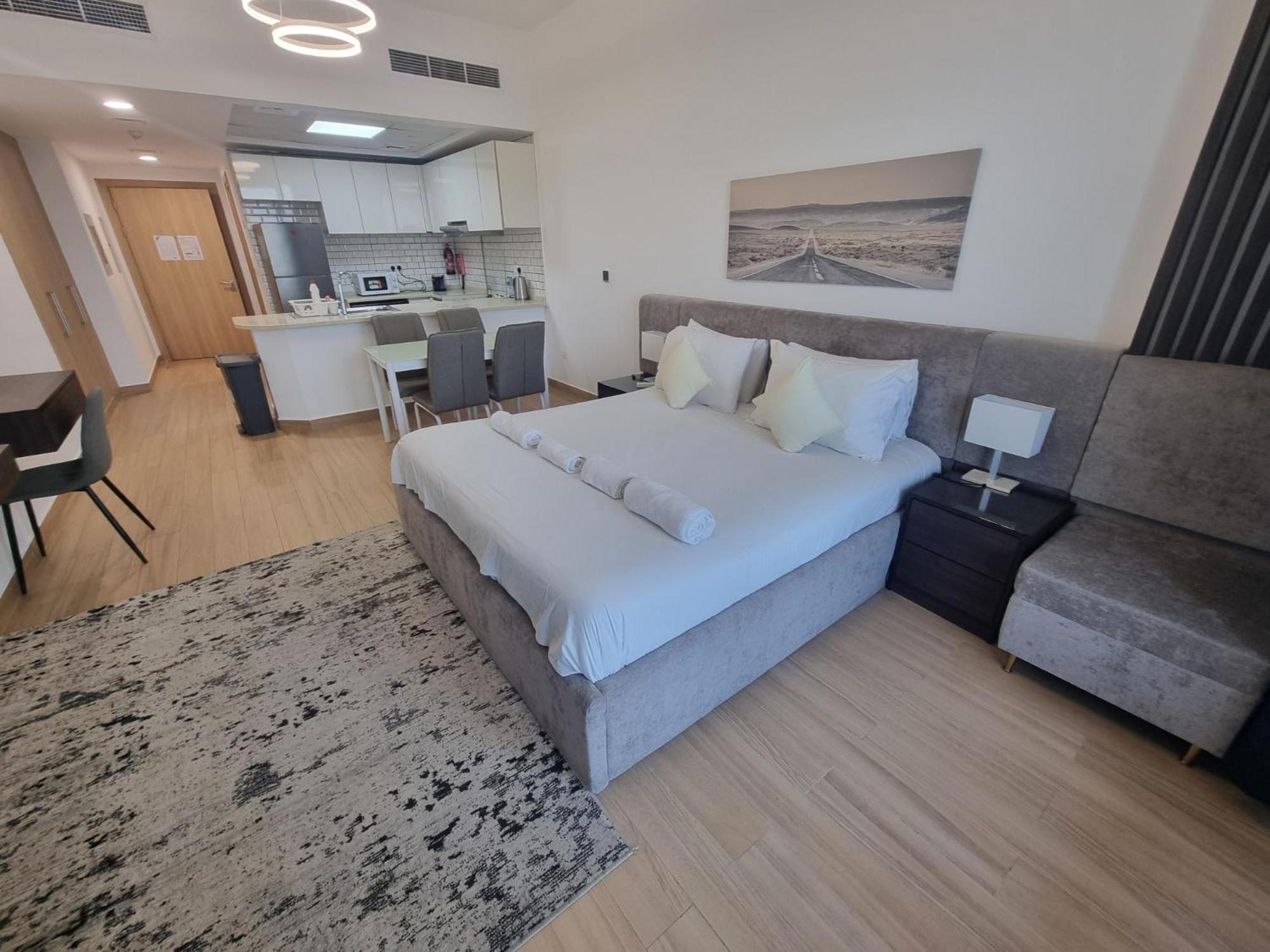 Apartment 151 Jumeirah Gardens
