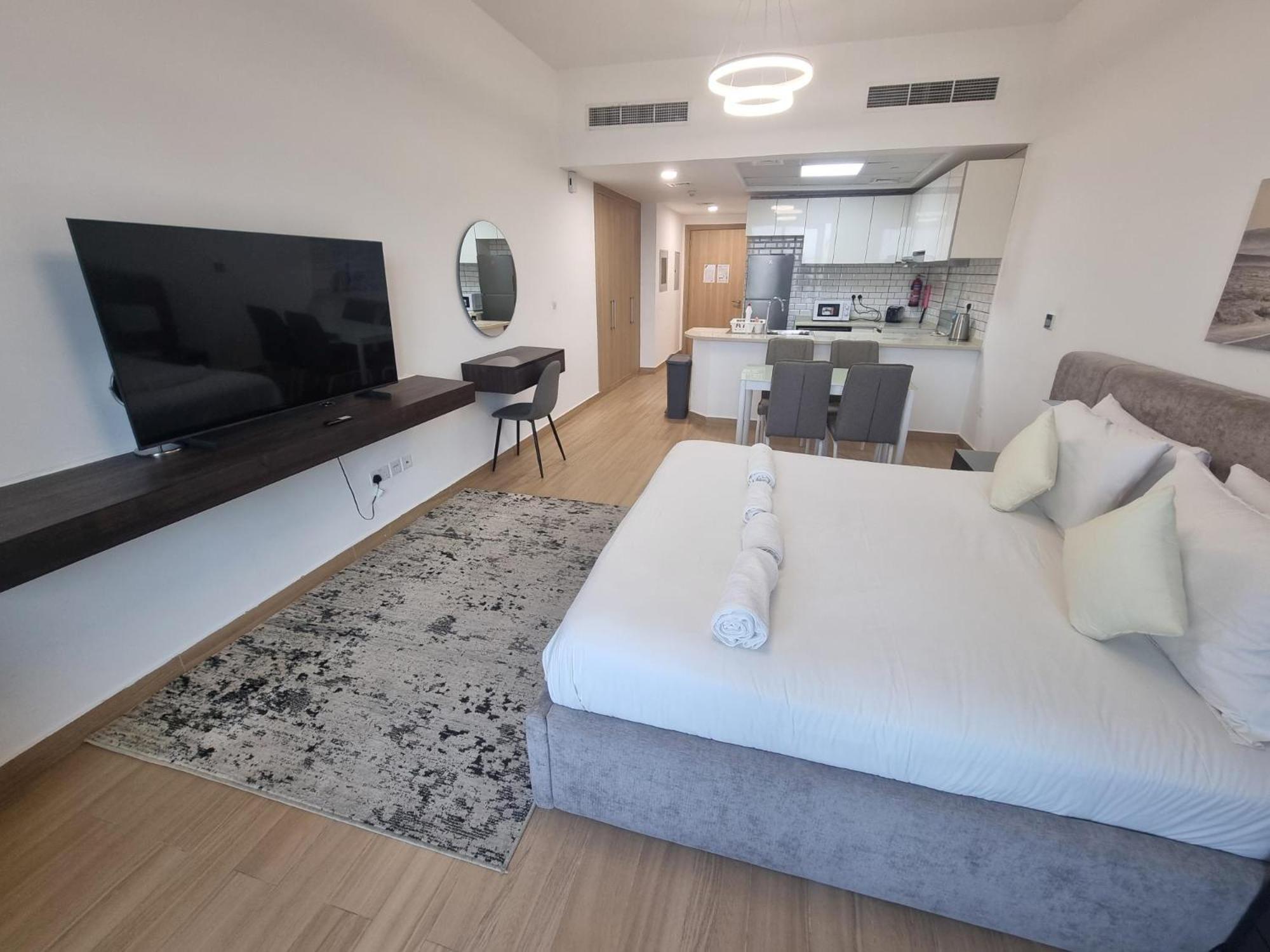 151 Jumeirah Gardens Apartment Dubai