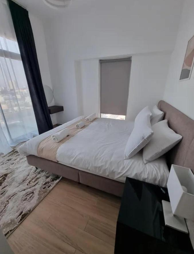 151 Jumeirah Gardens Apartment Dubai
